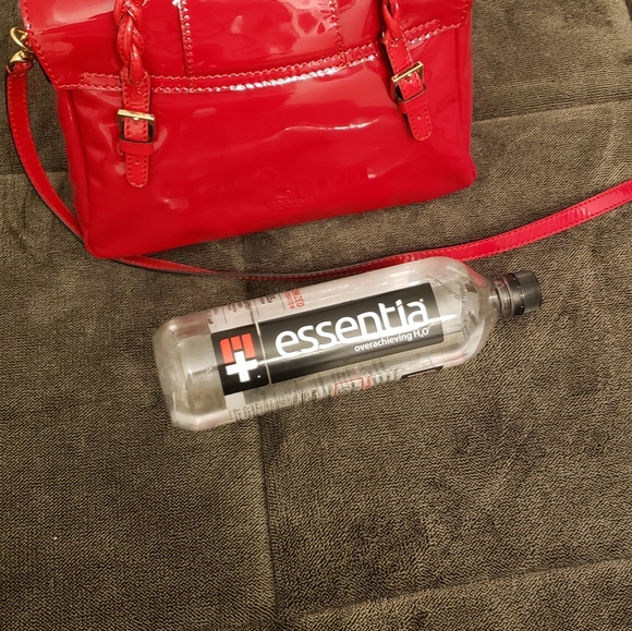 Valentino RED hand bag lacquer histore NEW - Picture 10 of 15